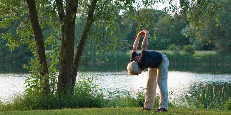 golf stretches for seniors