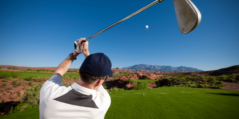 Longueur du swing du chip-shot de golf