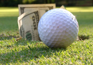 Lesen Sie mehr über den Artikel Golf and Casinos: Could We Find a Link Between the Sport and Gambling?