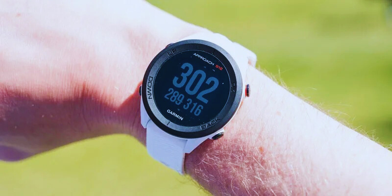 The-Garmin-Approach-S12-budget-friendly-GPS-golf-watch