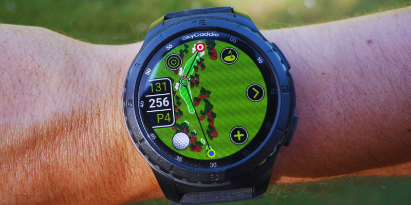 The-SkyCaddie-LX5-GPS-Watch